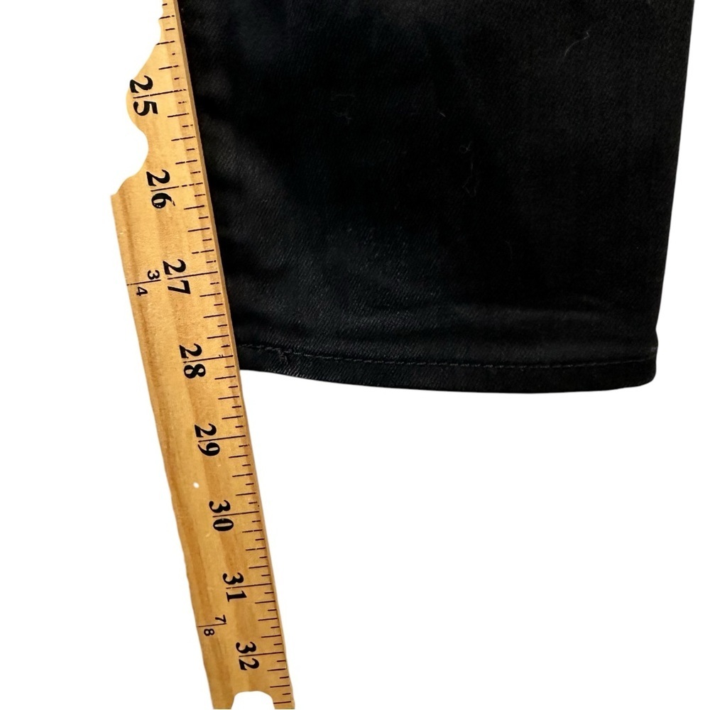 Classic Black Women's Jeans - Picture 14 of 16